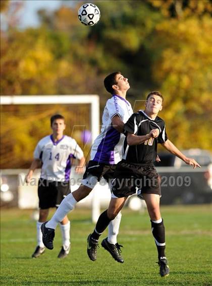 Thumbnail 3 in Islip vs. Sayville photogallery.