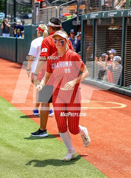 Thumbnail 3 in Santa Gertrudis Academy vs. Coahoma (UIL 3A Softball Final) photogallery.