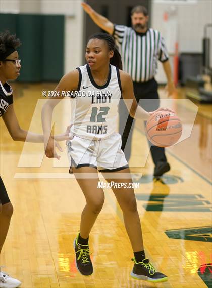 Thumbnail 2 in Mayde Creek vs Morton Ranch photogallery.