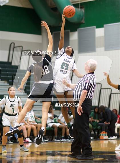 Thumbnail 2 in Mayde Creek vs Morton Ranch photogallery.