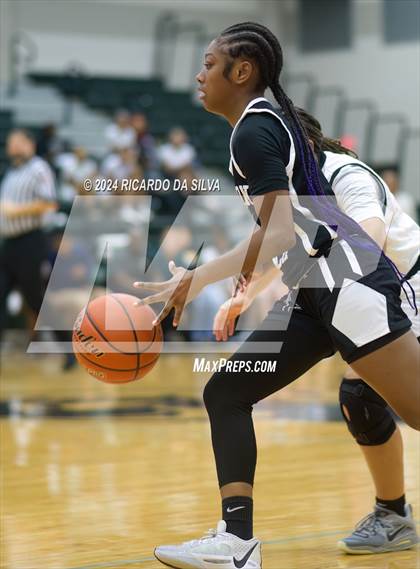 Thumbnail 2 in Mayde Creek vs Morton Ranch photogallery.