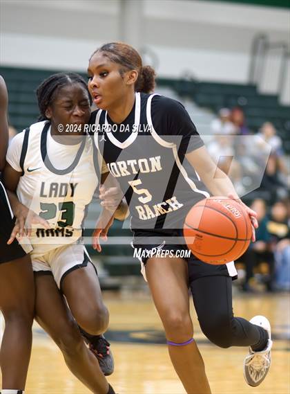 Thumbnail 2 in Mayde Creek vs Morton Ranch photogallery.