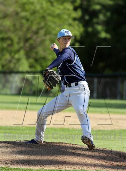 Thumbnail 2 in Hopkinton vs. Franklin (Pedroli Memorial Daily News Classic) photogallery.