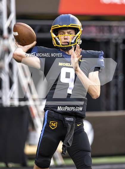 Thumbnail 1 in Elder vs Archbishop Moeller  photogallery.
