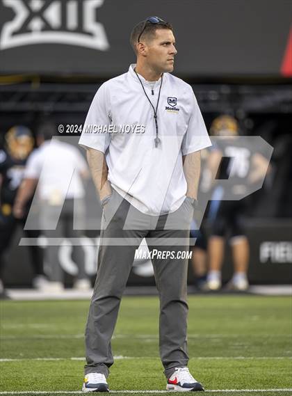 Thumbnail 2 in Elder vs Archbishop Moeller  photogallery.