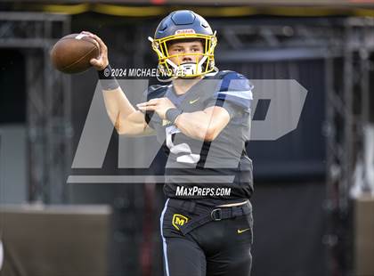 Thumbnail 3 in Elder vs Archbishop Moeller  photogallery.