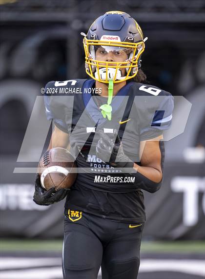 Thumbnail 2 in Elder vs Archbishop Moeller  photogallery.