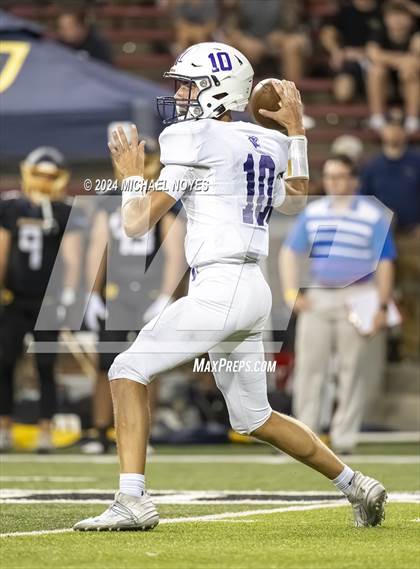 Thumbnail 2 in Elder vs Archbishop Moeller  photogallery.
