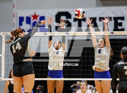 Thumbnail 2 in Bushland vs. Central Heights (UIL 3A Volleyball Semi-Final) photogallery.
