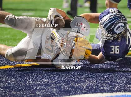 Thumbnail 2 in Temecula Valley @ Camarillo (CIF SS D6 Semifinal) photogallery.