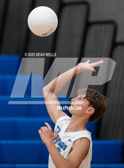Thumbnail 1 in Northwest Christian @ Kingman photogallery.