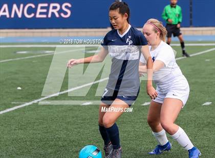 Thumbnail 3 in Flintridge Prep vs. St. Lucy's photogallery.