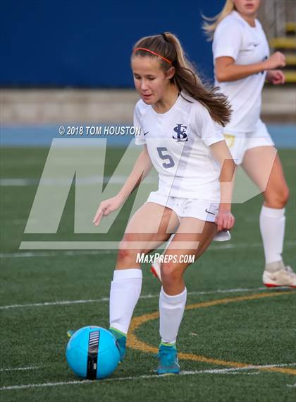 Thumbnail 2 in Flintridge Prep vs. St. Lucy's photogallery.