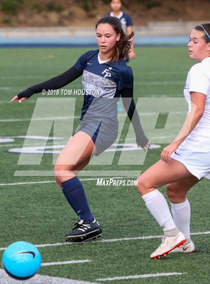 Thumbnail 3 in Flintridge Prep vs. St. Lucy's photogallery.