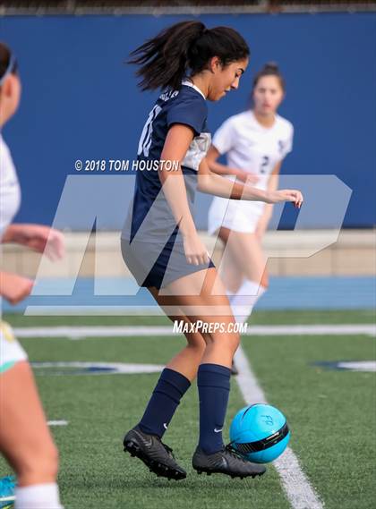 Thumbnail 2 in Flintridge Prep vs. St. Lucy's photogallery.