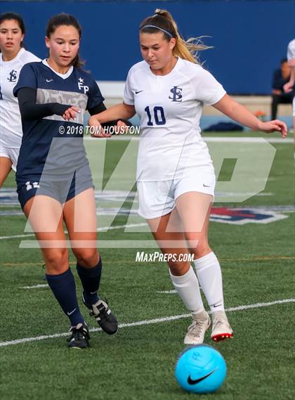 Thumbnail 3 in Flintridge Prep vs. St. Lucy's photogallery.