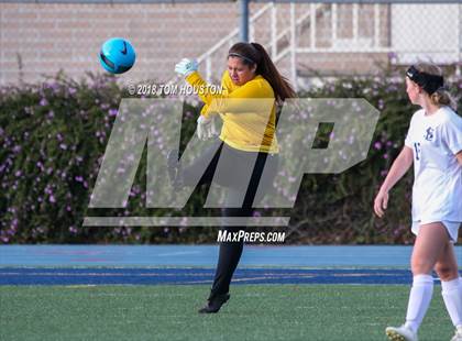 Thumbnail 1 in Flintridge Prep vs. St. Lucy's photogallery.