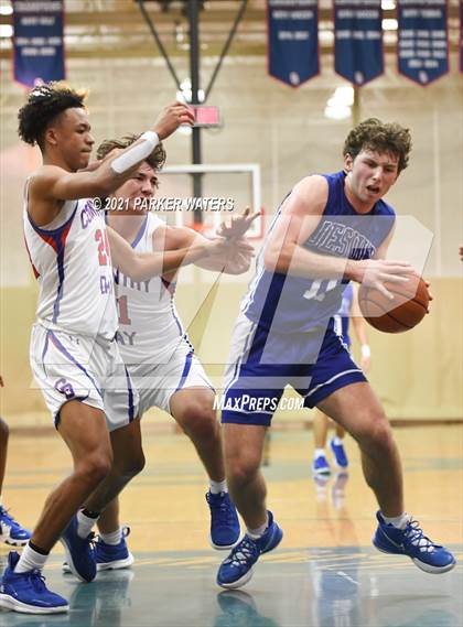 Thumbnail 2 in Metairie Park Country Day vs Jesuit (Country Day Classic) photogallery.
