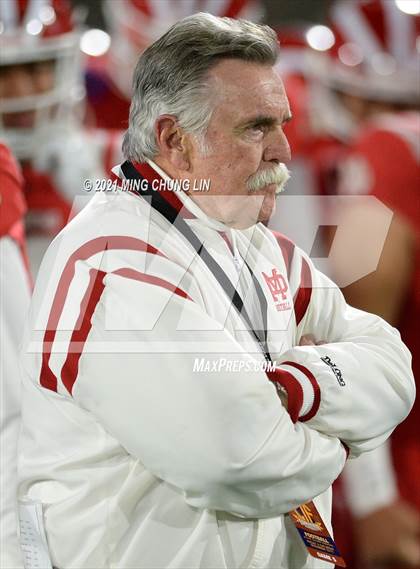 Thumbnail 2 in Serra vs. Mater Dei (CIF State Open Final) photogallery.
