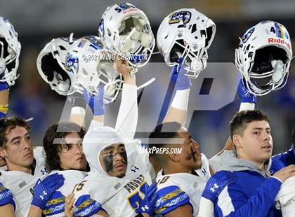 Thumbnail 3 in Serra vs. Mater Dei (CIF State Open Final) photogallery.