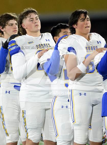 Thumbnail 3 in Serra vs. Mater Dei (CIF State Open Final) photogallery.