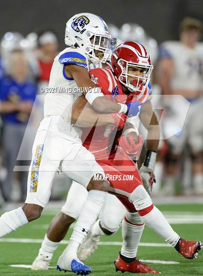 Thumbnail 3 in Serra vs. Mater Dei (CIF State Open Final) photogallery.