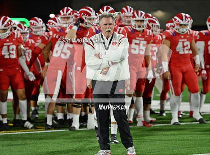 Thumbnail 1 in Serra vs. Mater Dei (CIF State Open Final) photogallery.