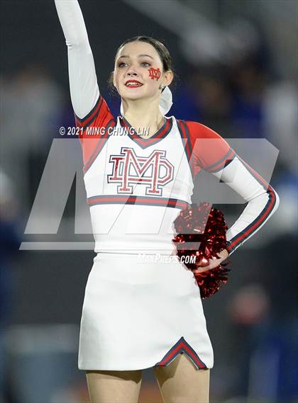 Thumbnail 2 in Serra vs. Mater Dei (CIF State Open Final) photogallery.