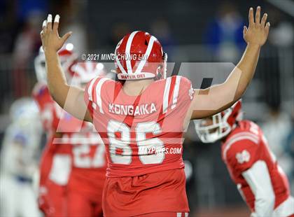 Thumbnail 3 in Serra vs. Mater Dei (CIF State Open Final) photogallery.