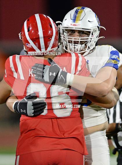 Thumbnail 2 in Serra vs. Mater Dei (CIF State Open Final) photogallery.