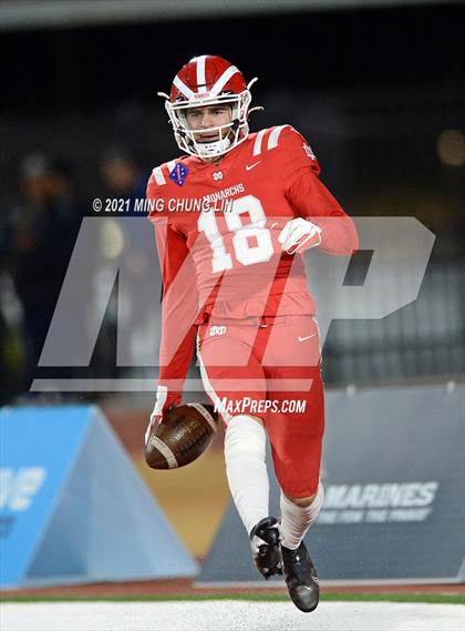 Thumbnail 1 in Serra vs. Mater Dei (CIF State Open Final) photogallery.