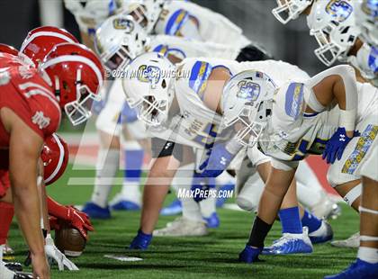 Thumbnail 3 in Serra vs. Mater Dei (CIF State Open Final) photogallery.