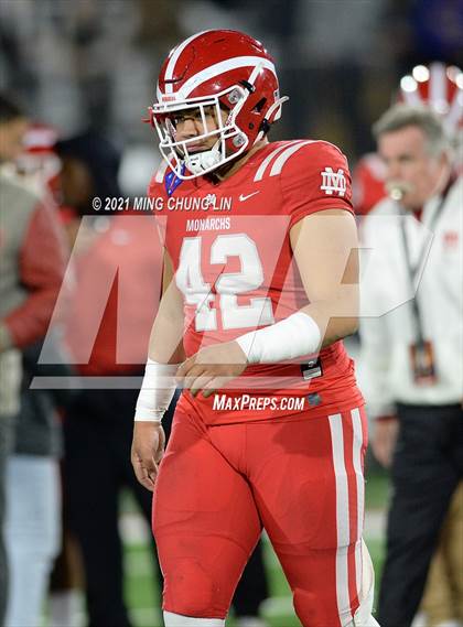 Thumbnail 3 in Serra vs. Mater Dei (CIF State Open Final) photogallery.