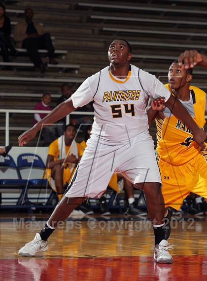 Thumbnail 1 in Fort Bend Marshall @ Klein Oak (McDonald's Texas Invitational) photogallery.