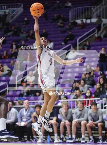 Thumbnail 1 in  Juan Diego Catholic vs. Layton Christian Academy (UHSAA 3A Semifinal) photogallery.