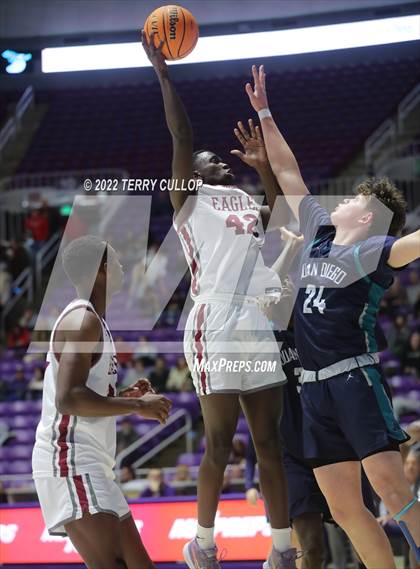 Thumbnail 2 in  Juan Diego Catholic vs. Layton Christian Academy (UHSAA 3A Semifinal) photogallery.