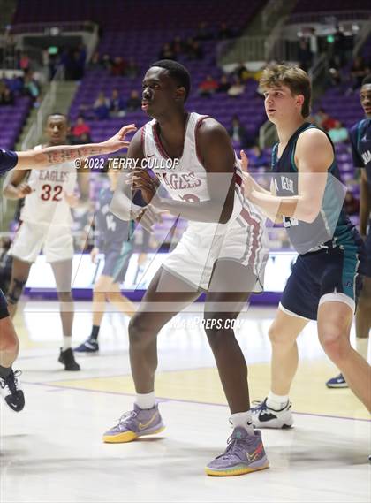 Thumbnail 2 in  Juan Diego Catholic vs. Layton Christian Academy (UHSAA 3A Semifinal) photogallery.