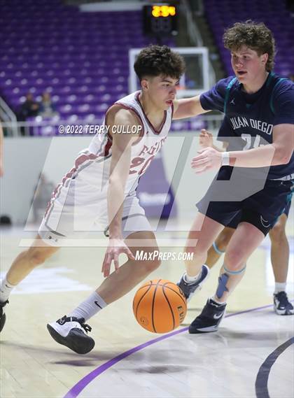 Thumbnail 3 in  Juan Diego Catholic vs. Layton Christian Academy (UHSAA 3A Semifinal) photogallery.