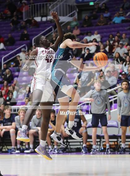 Thumbnail 3 in  Juan Diego Catholic vs. Layton Christian Academy (UHSAA 3A Semifinal) photogallery.