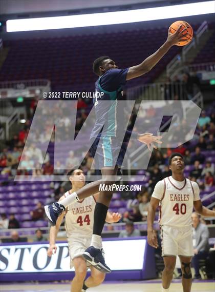 Thumbnail 3 in  Juan Diego Catholic vs. Layton Christian Academy (UHSAA 3A Semifinal) photogallery.