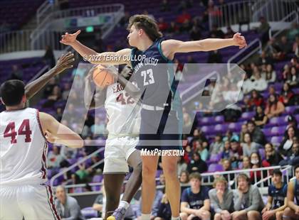 Thumbnail 2 in  Juan Diego Catholic vs. Layton Christian Academy (UHSAA 3A Semifinal) photogallery.