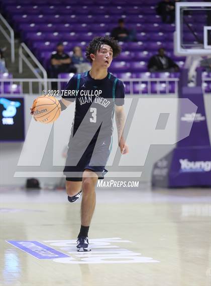 Thumbnail 2 in  Juan Diego Catholic vs. Layton Christian Academy (UHSAA 3A Semifinal) photogallery.