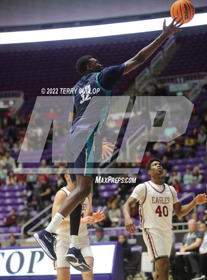 Thumbnail 2 in  Juan Diego Catholic vs. Layton Christian Academy (UHSAA 3A Semifinal) photogallery.