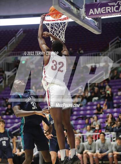 Thumbnail 3 in  Juan Diego Catholic vs. Layton Christian Academy (UHSAA 3A Semifinal) photogallery.