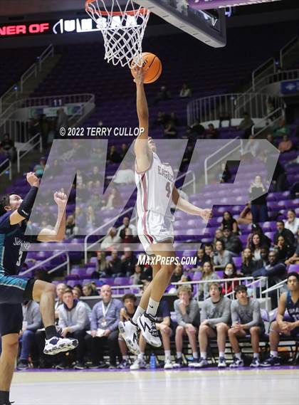 Thumbnail 3 in  Juan Diego Catholic vs. Layton Christian Academy (UHSAA 3A Semifinal) photogallery.