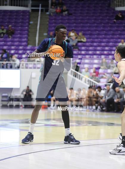Thumbnail 1 in  Juan Diego Catholic vs. Layton Christian Academy (UHSAA 3A Semifinal) photogallery.