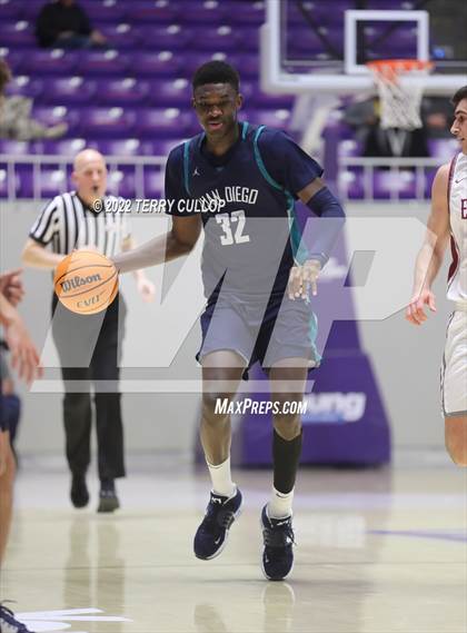 Thumbnail 2 in  Juan Diego Catholic vs. Layton Christian Academy (UHSAA 3A Semifinal) photogallery.