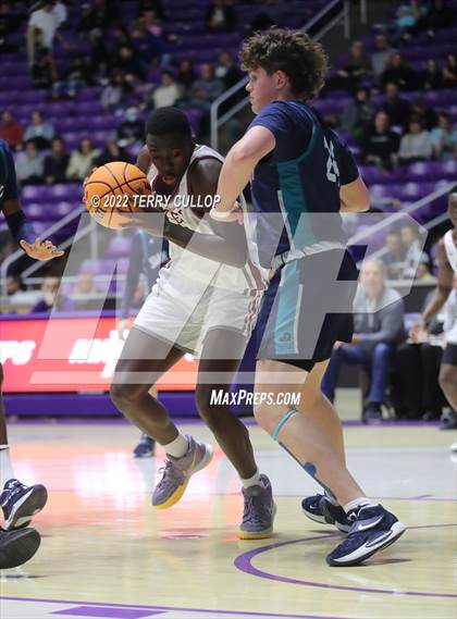 Thumbnail 1 in  Juan Diego Catholic vs. Layton Christian Academy (UHSAA 3A Semifinal) photogallery.