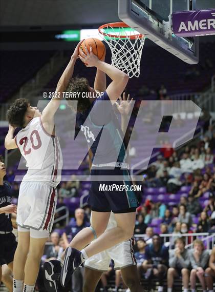 Thumbnail 3 in  Juan Diego Catholic vs. Layton Christian Academy (UHSAA 3A Semifinal) photogallery.