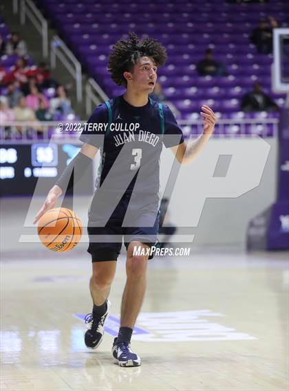 Thumbnail 1 in  Juan Diego Catholic vs. Layton Christian Academy (UHSAA 3A Semifinal) photogallery.